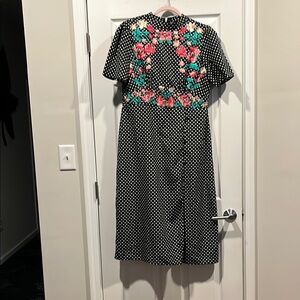 OSOS DESIGN Floral Black and White Polka Dot Dress With Floral Features. Size 12